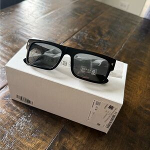 New Prada Elegant Black Eyewear